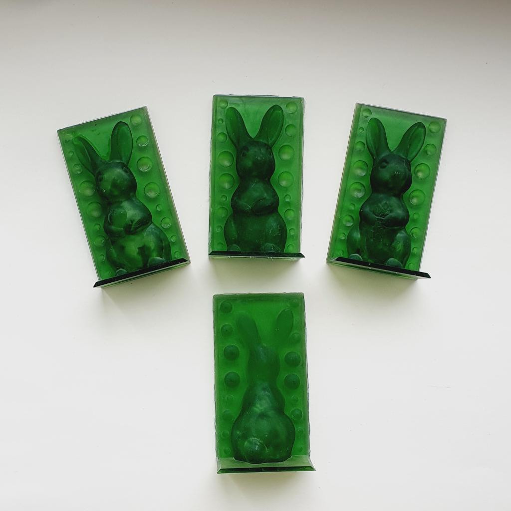 Модель (набор 3-в-1) для заливки силиконом Зайчик с уже готовой основой и разборными опалубками