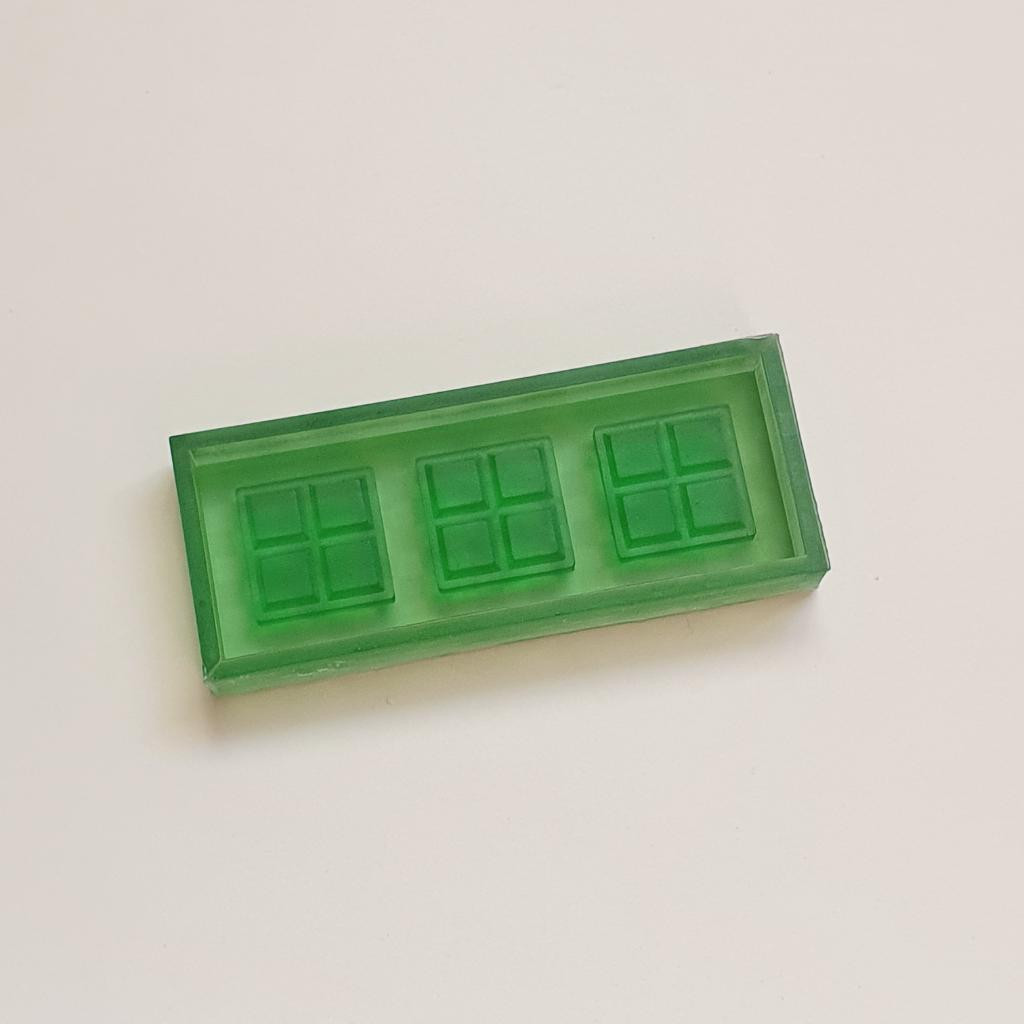 Модель для заливки силиконом Палетка шоколад мини 3 шт с готовой основой и опалубками