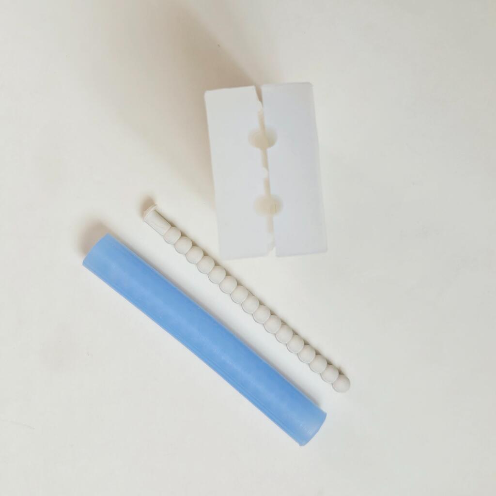 Силиконовая форма бентосвечи палетка Шарики