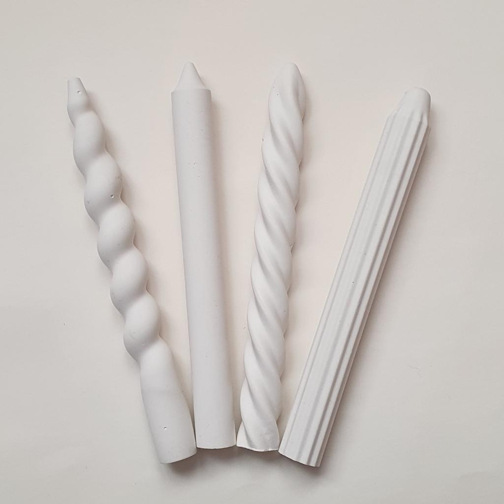 Модель для заливки силиконом Столовая свеча с уже готовой основой и разборными опалубками