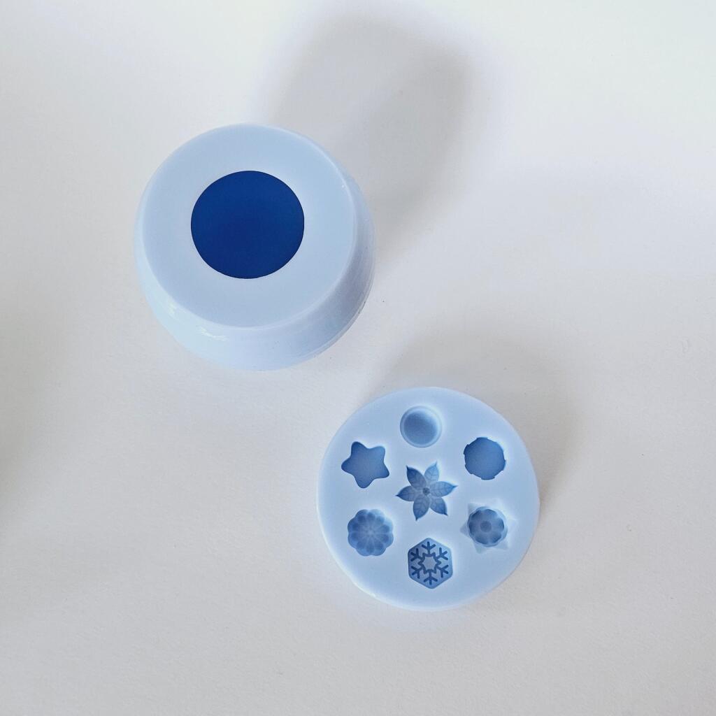 Набор силиконовых форм: шар и палетка подвесов