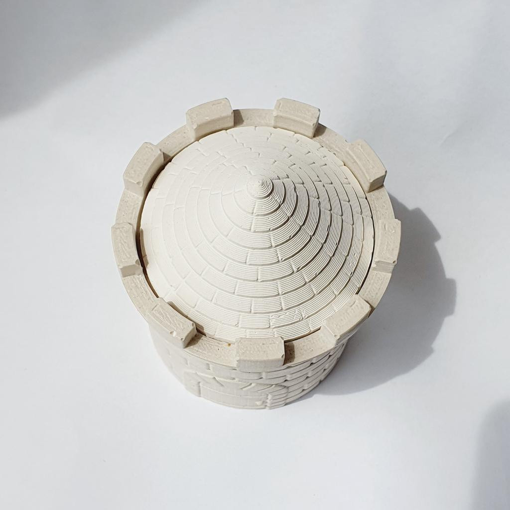 Кашпо из гипса Башня с крышей (крышкой).