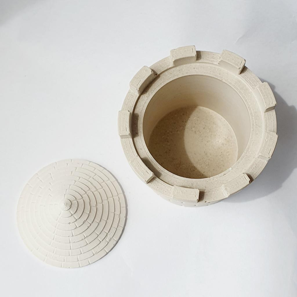 Кашпо из гипса Башня с крышей (крышкой).