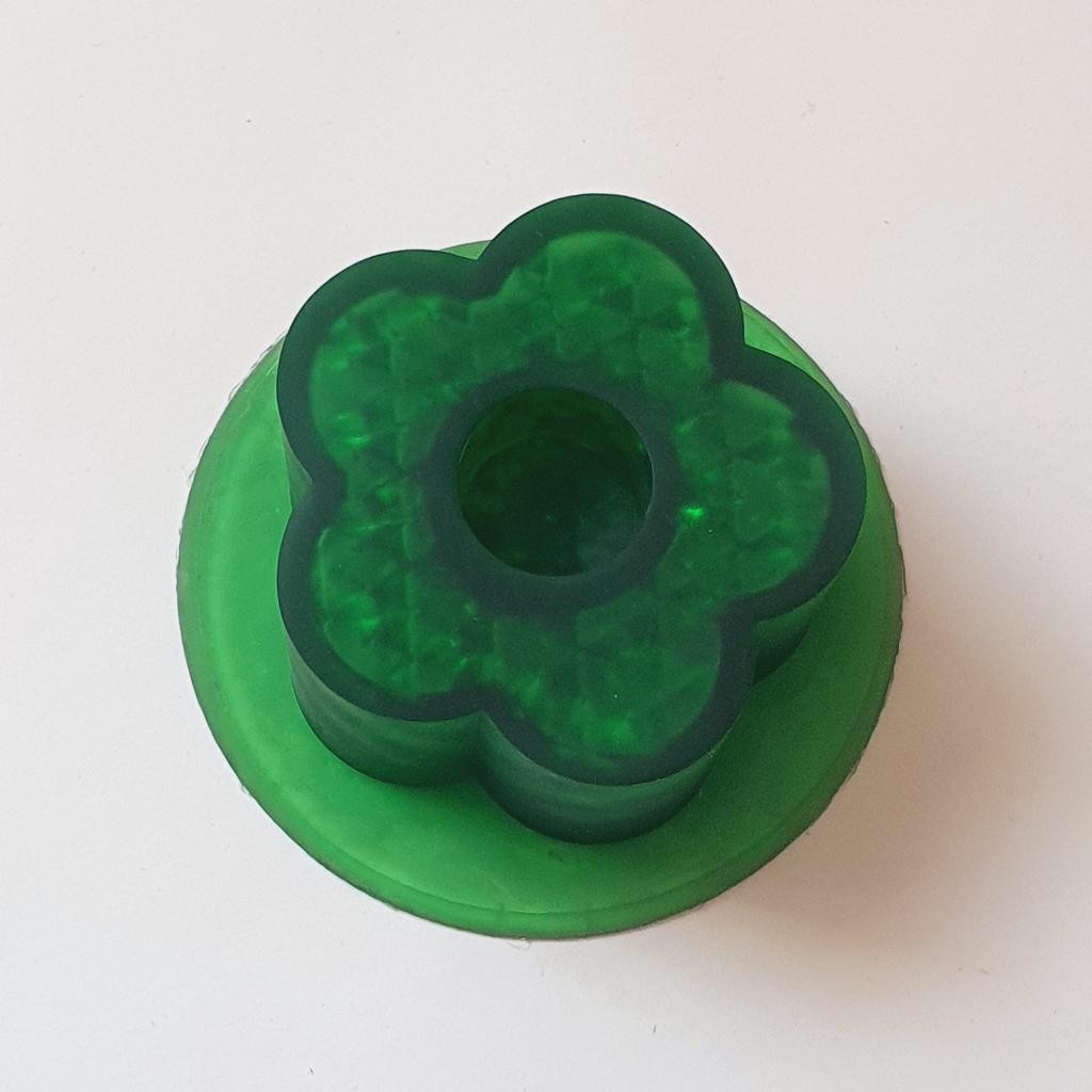 Модель для заливки силиконом держатель (подсвечник) Цветочек