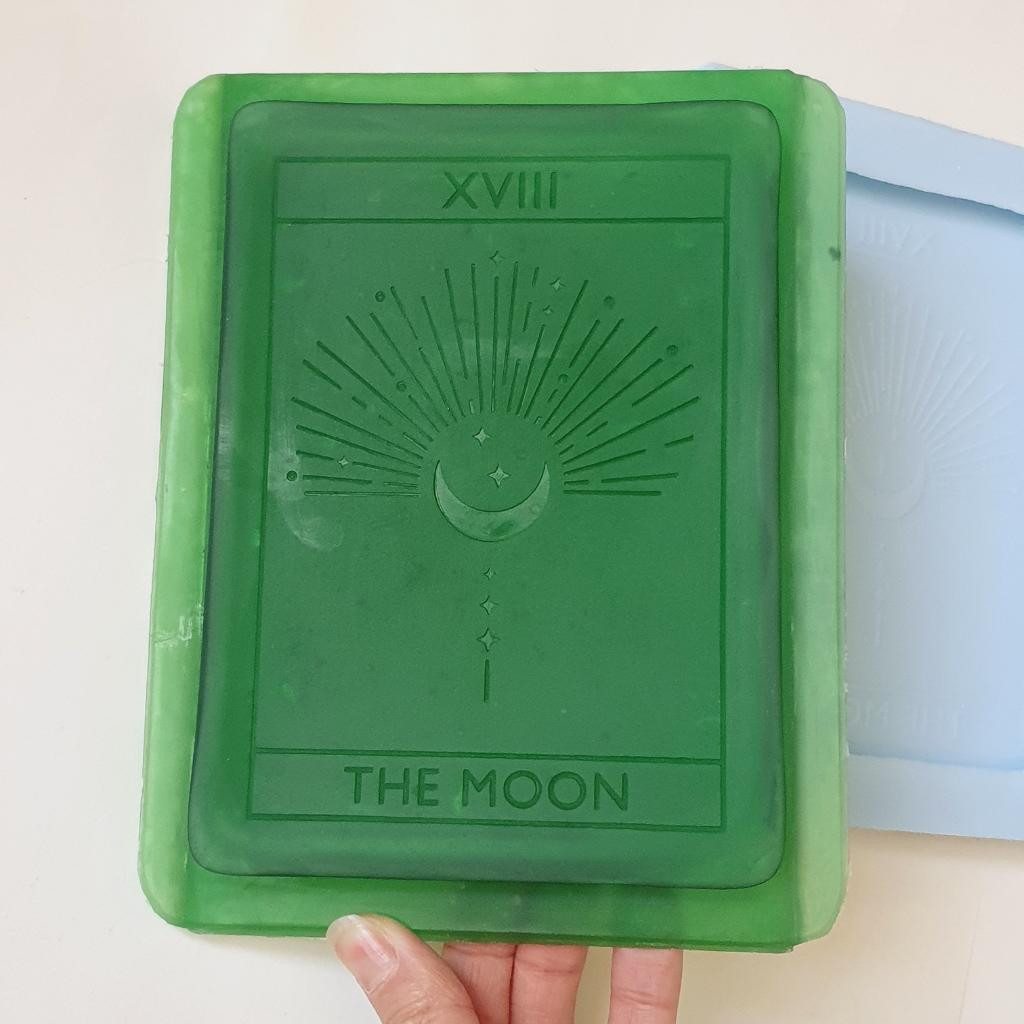 Модель (набор) для заливки силиконом поднос (подставка) Карта Луна