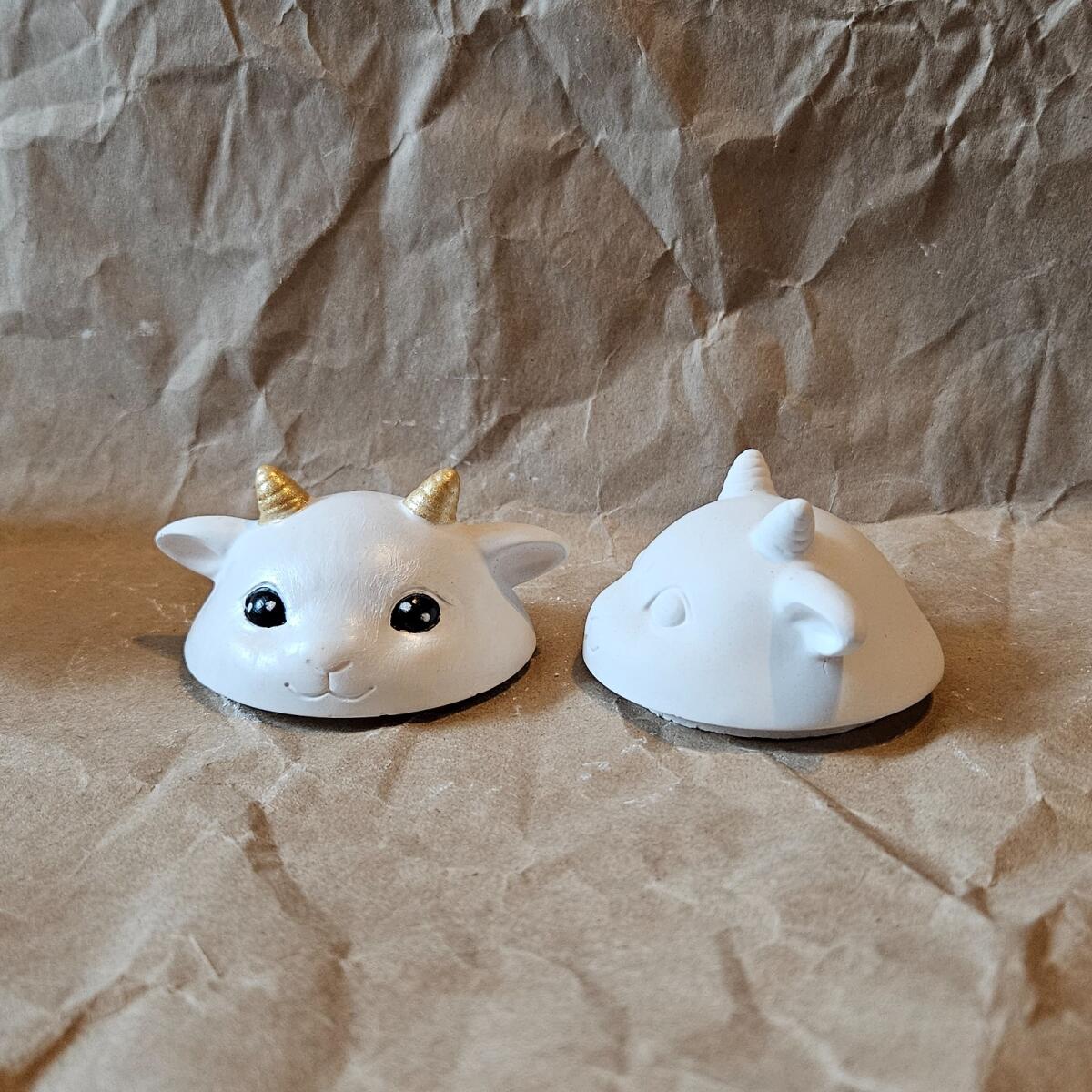 Силиконовая форма Коза (крышка) и стакан шар