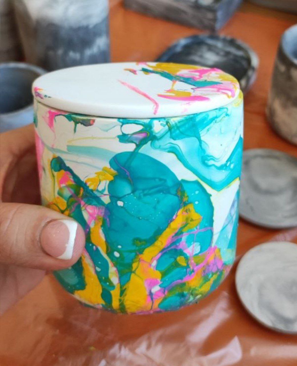 Как же ярко и красочно украсил клиент кашпо стакан 218 мл!