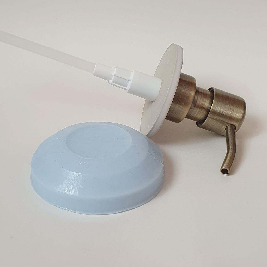 Силиконовая форма  Крышка от дозатора с резьбой