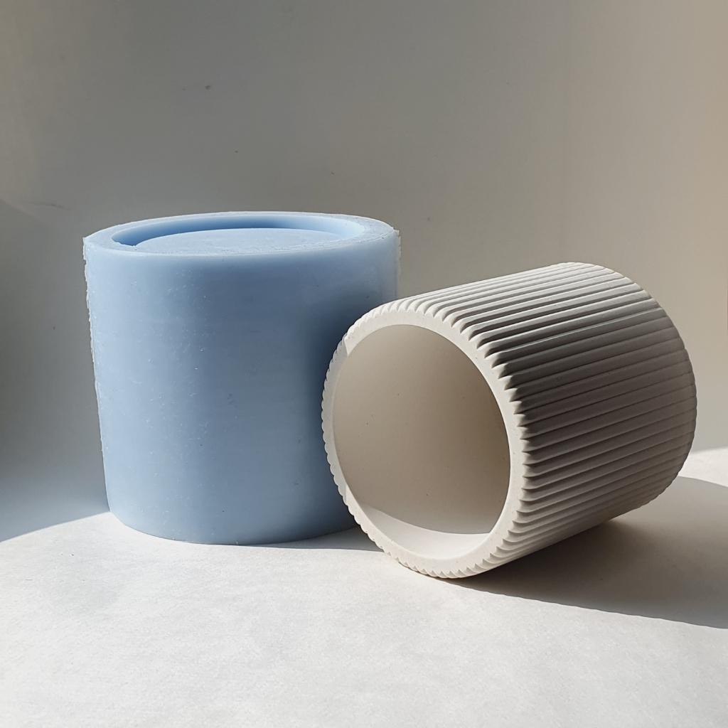 Силиконовая форма  Кашпо с полосками 192