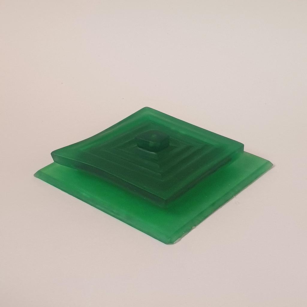 Силиконовая форма  Молочник Квадрат с отверстием для благовония 130